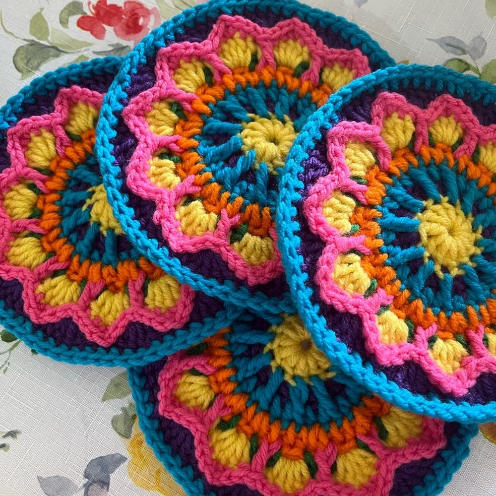 Coaster/ Doily set of 4